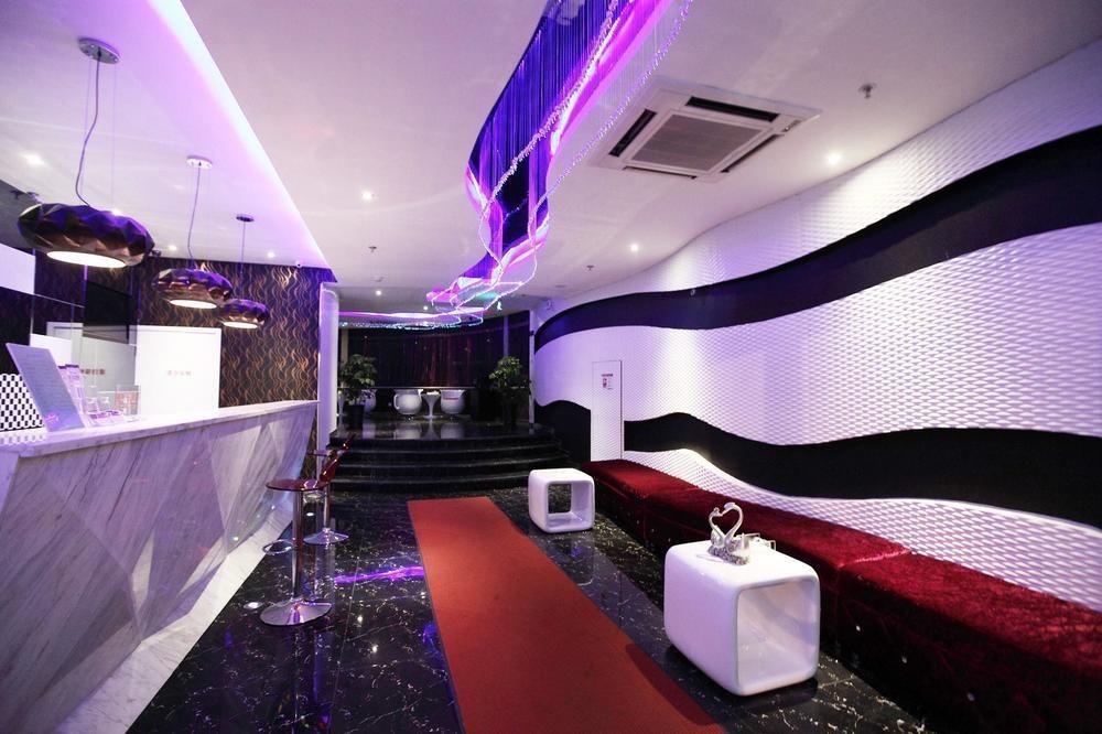 Zhuimei Theme Hotel Suzhou  Exterior photo